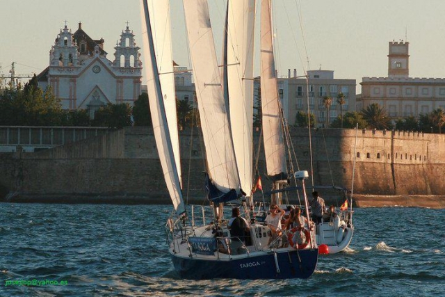 Taboga escuela.jpg
